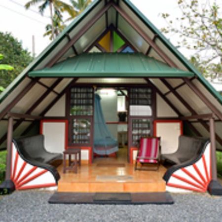 Kadaloram Beach Resort Kochi エクステリア 写真